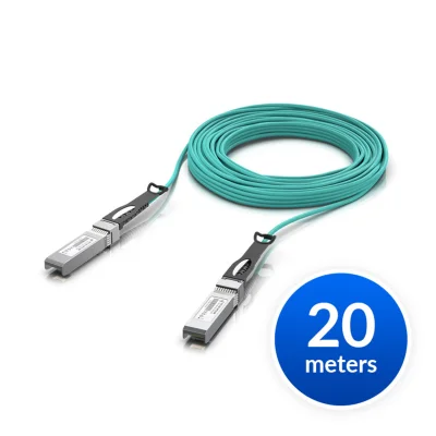 "Long-range QSFP28 direct attach cable w